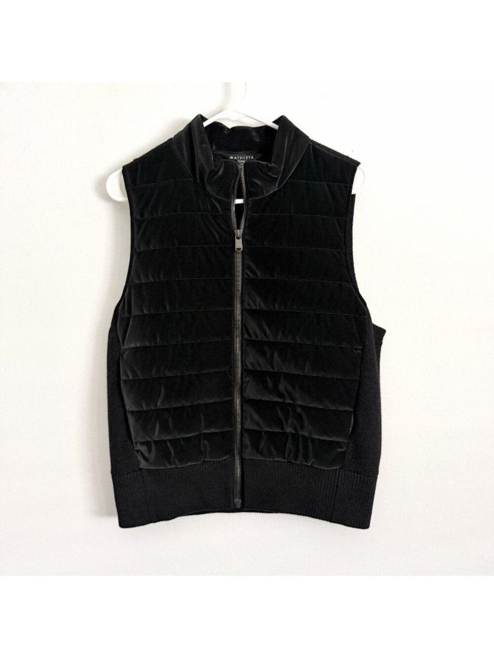 Athleta Hanover Hybrid Puffer Vest in Black Full Zip Women’s Size Large